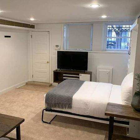 Studio Flat In The Heart Of Downtown Чикаго Екстер'єр фото